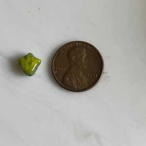 Chartreuse Ocean Blue Luster, Lily Flower Beads, Czech Glass Flower Beads, 9mm, 15 Beads - Image 3