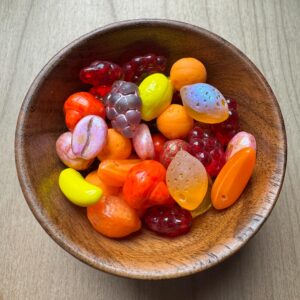 Mixed Fruit Beads – Colorful Czech Glass Fruit-Shaped Beads, 25pcs Assorted Mix for Kawaii Jewelry, Chunky Charms, Summer Crafts