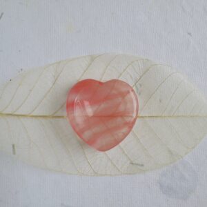 Worry Stone Heart Gemstone 30mm - Image 8